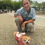 Rita Pereira Instagram - Diz-me onde estás sem me dizeres onde estás. 🐶👘🏯🥷🧺🚅🗼 #osaka #japan #osakacastle #bullettrain #backtotokyo