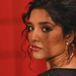 Ritika Singh Instagram - 🖤 Styled by @officialanahita Wearing: @_anjali_jha_____ Earrings: @pipabella Bracelet: @bloombysushmita Makeup: @makeupwithshruthi Hair: @suganthi.themua Style team: @pranathivarma.k Pictures: @saicharanthejareddyphotography