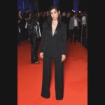 Ritu Arya Instagram - BIFA 2023 🖤🖤🖤 Thank you for the nomination for best supporting performance in @politesocietymovie !! Feeling so honoured & grateful 🙏🏽🙏🏽 Hair: @dayaruci Makeup: @valeriaferreiramakeup Styling: @farrahoconnor Shoes: @johncena