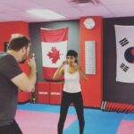 Ritu Arya Instagram - Fight training for Lila... 🍭🍪💓🍡🍩🍬🍭💓🍡🍪🍬 @reelstunts I hated you but then I loved you, life’s complicated 🤷🏾‍♀️ thank you