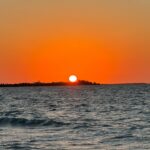 Robin Roberts Instagram - Wonderful way to wrap up our time in Key West…glorious sunrise. Grateful for chance to reflect and recharge. Will be rarin’ to go again tmrw morn on @goodmorningamerica 💛