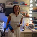 Robin Roberts Instagram - Good morning! Glam Fam & I so look forward to you sharing what you’re most grateful for on this #thankfulthursday 🙏🏾 #happyfridayeve💃🏾 #cmon 😉