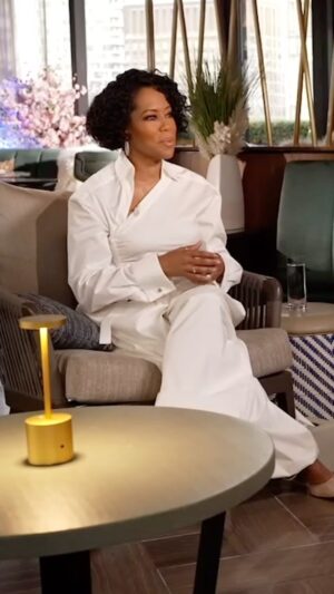 Robin Roberts Instagram - @iamreginaking talks with @robinrobertsgma about her return to acting in her upcoming film “Shirley,” where she plays the first Black congresswoman Shirley Chisholm: “It’s been a 15-year journey since we were gonna tell Shirley’s story to now it actually happening.”

#reginaking #actress #movie #shirleychisholm