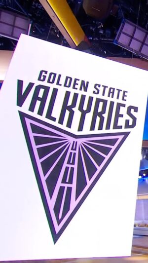 Robin Roberts Instagram - Meet the @wnba’s newest team…the GOLDEN STATE VALKYRIES! 🏀