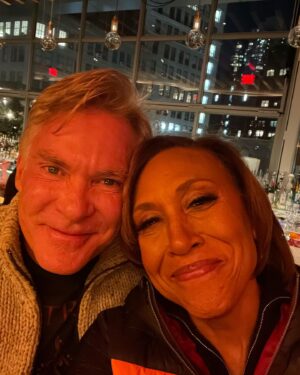 Robin Roberts Instagram - Spending quality time with @samchampion tonight at the lovely and delicious @everdenenyc This was totally worth staying up past bedtime! We’ll both see you in the morn on @goodmorningamerica ❤️
