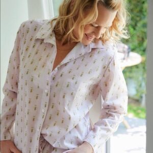 Robin Wright Instagram - 🐝🐝 new @pourlesfemmesofficial

#PourLesFemmes #slowfashion #linkinbio