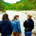 Robin Wright Instagram - Labor of love 💚 – scouting 🌲 for @landthefilm with my crew @wintherkh @allynstewart ❣️#labourday #laborday