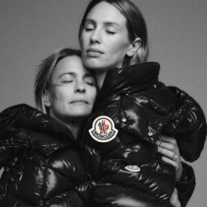 Robin Wright Instagram - Celebrating love and family and human connection with my daughter @iamdylanpenn for @moncler ‘s #WeLoveWinter campaign 🖤🤍