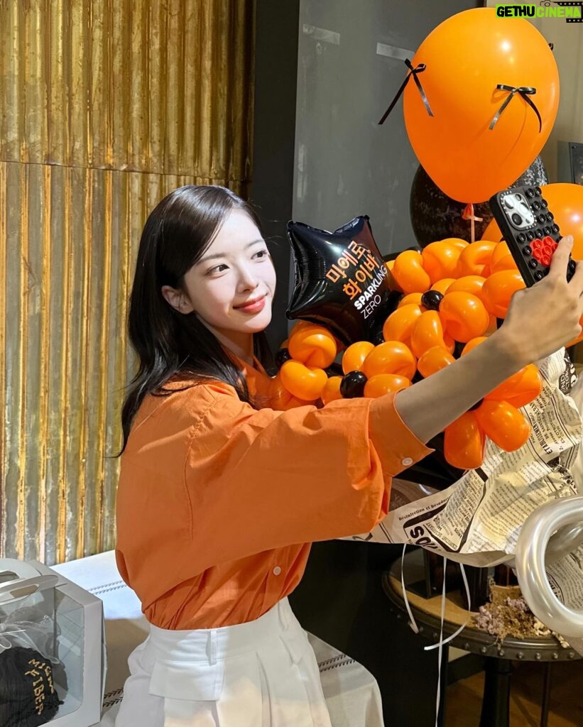 Roh Jeong-eui Instagram - #미에로화이바 #미에로화이바스파클링제로 제 취향저격이 가득한 하루였어요🧡