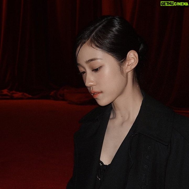 Roh Yoon-seo Instagram - 🗝️ On the way to the @balenciaga #ss24