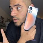 Roman Kagramanov Instagram - Вот это подарочек я получил😍!У этой пушки Tecno Camon 19 Pro офигенная камера 64 мегапикселя основная и фронталка 32.А дизайн просто огонь,смотри как переливается.Лайк!!!!