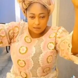 Ronke Oshodi Oke Instagram - Don’t laugh at me o🤭, Hope I tried ?