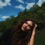Ronni Hawk Instagram - Week in the Woods🌲🌻
