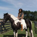 Ronni Hawk Instagram - @aleshina.ph @alina_bondarevska @anna_kstyle @polina.with.camera @4gs_equestrian #horsegirl #barnlife #photoshootideas