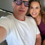 Rosa Blasi Instagram - Oh the irony of trying to look younger only to play older! Grateful to be working with the one and only @andrewdiceclay! I adored him as a fan years before I got to work with him on my first Tv series ever Hitz in 1996, and now again on this film he is starring in ‘Warrior Strong’ in Canada 🇨🇦. Swipe to see 👵🏼