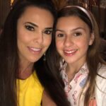 Rosa Blasi Instagram - This show truly is a “world of pure imagination!” Thank you for thrilling us last night @hollywoodpantagestheatre at the opening of Charlie and the Chocolate Factory! Especially if you have kids-this is a must see! RUN to see this show before it leaves. It’s an outstanding and magical ride. #CharlieandtheChocolateFactory #imagination #creativityonsteroids #livetheatre