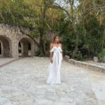Rosanna Zanetti Instagram - Celebrando lo mejor del cine y televisión iberoamericanos desde la Riviera Maya 🤍✨ @premios_platino @xcaretpark Estilismo @victorblancostudio Vestido @zuhairmuradofficial Joyas @bulgari ( @judithjjaquez 🤍 @geovanengo ) Calzado @sophiawebster