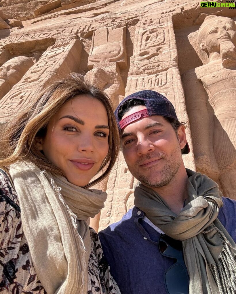 Rosanna Zanetti Instagram - Say yes to new adventures… #abusimbeltemple #egipto