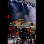 Rosario Flores Instagram - Peñíscola vaya noche bonita la de ayer.... y vaya recibimiento con tanto cariño. Volveré lo mas pronto posible, Gracias.... Me voy llenita. #telodigotodoynotedigoná #peñiscola #peñiscolafromstage