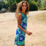Rosario Flores Instagram - Fresquita con mi traje de @lovepiropo Nos vemos el 12 de Agosto en Elche!!’ #telodigotodoynotedigoná @yolandapiropo