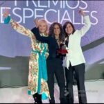 Rosario Flores Instagram - Que sería de mí sin tí, sin tu cariño, sin tu cuidado..... Gracias por estar a mi lado @cocorellana , eres muy importante para mi, te quiero mucho mucho!!! Felicidades!!!!!