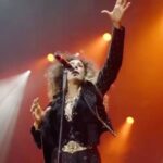 Rosario Flores Instagram - Muchas gracias @summerfestcerdanya por el #SoldOut y por acompañarme en una noche llena de música, magia y duende #TeLoDigoTodoYNoTeDigoNa #Cerdanya #Occidentsummerfest23 #Concierto