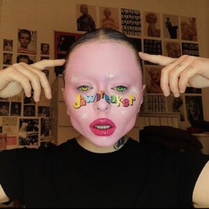 Rose McGowan Instagram - These made my smile! Thanks lovelies for bringing it on Halloween #Scream #Tatum #DoomGeneration #AmyBlue #Jawbreaker #mtvawards