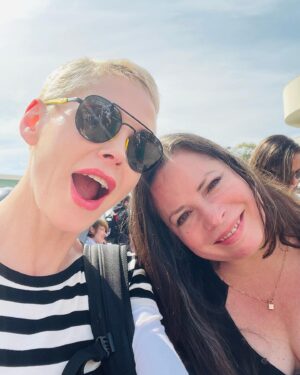 Rose McGowan Instagram - I really love my Charmed co-star Holly Marie Combs. This human means a lot to me. Blessed be forever! #Charmed