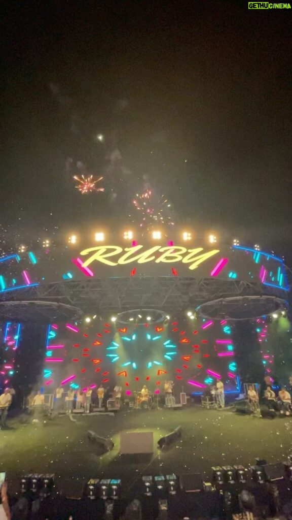 Ruby Instagram - 🎇✨