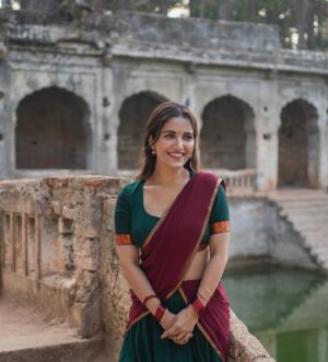 Ruhani Sharma Instagram - Mee Telugu Ammayi 🦋 
.
.
.
.
.
📸 @pranil_chintewar 
Mua @makeuphairbyrahul 
Stylist @anushapunjala 
Saree @kushalethnix 
Assisted by @sai_mad_max1