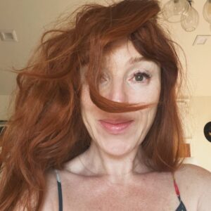 Ruth Connell Thumbnail - 50.5K Likes - Most Liked Instagram Photos