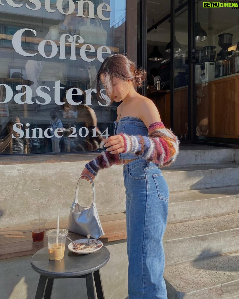 Rutricha Phapakithi Instagram - 커피 한잔 할까?