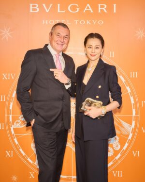 Ryoko Yonekura Instagram - BVLGARI Hotel Tokyo オープニングパーティで大変ゴージャスなジュエリーを身につけて素敵なひと時を過ごさせていただきました
⁡
Such a great time at the opening party at BVLGARI Hotel opening party!
⁡
⁡
@bulgari @bulgarihotels #Bulgari #BulgariHotels #BulgariHotelTokyo

Styling @enamysstyle 
H&M  @okuhara_seiichi