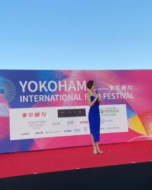 Ryoko Yonekura Instagram - 第2回横浜国際映画祭のアンバサダーとしてレッドカーペットセレモニーに参加させていただきました。

まだ新しい映画祭ですが、これからもっと盛り上がって、日本を代表するような映画祭となっていくことをとても期待しています！

第2回横浜国際映画祭
https://yiff.jp/

#横浜国際映画祭
@givenchy 
@damianiofficial 
@gianvitorossi