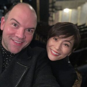Ryoko Yonekura Instagram - 特に嬉しかったの事はコロナ禍でバックステージには行けないルールなった中、終演後に仲間が客席まで会いにきてくれた事。
疲れてる中本当にありがとう😭
頑張ってNY行ってよかった
⁡
What made me especially happy was that my friends came to see me to the auditorium after the performance, even though there was a rule that I couldn't go backstage due to the corona virus.
I was impressed🥹

@chicagomusical 
@amrafaye 
@apparentlyimpretty 
@j.londonchicago 
@d.nellessen 
@ariankeddell 
#sharonmoore
#brianobrian
#robbowman
