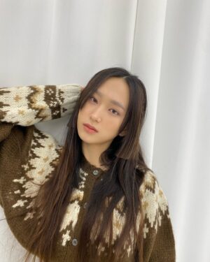 Ryu Hye-young Thumbnail - 113.5K Likes - Most Liked Instagram Photos