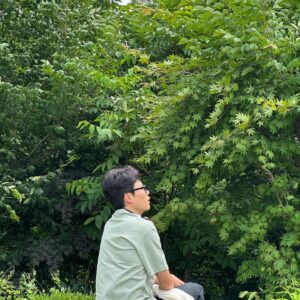Ryu Jun-yeol Instagram - Just not all at the same time.