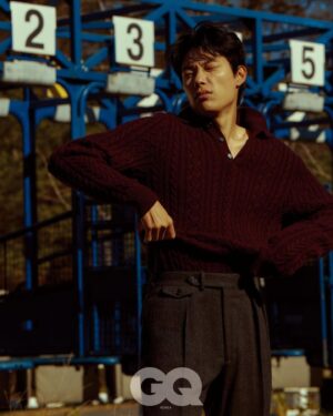 Ryu Jun-yeol Instagram - Man of the year. 
@ralphlauren 
Photo @ahnjooyoung_ 
Stylist @hye_young_style
Hair @iljung_lee
Make up @ansunghee7777 
@gq_korea