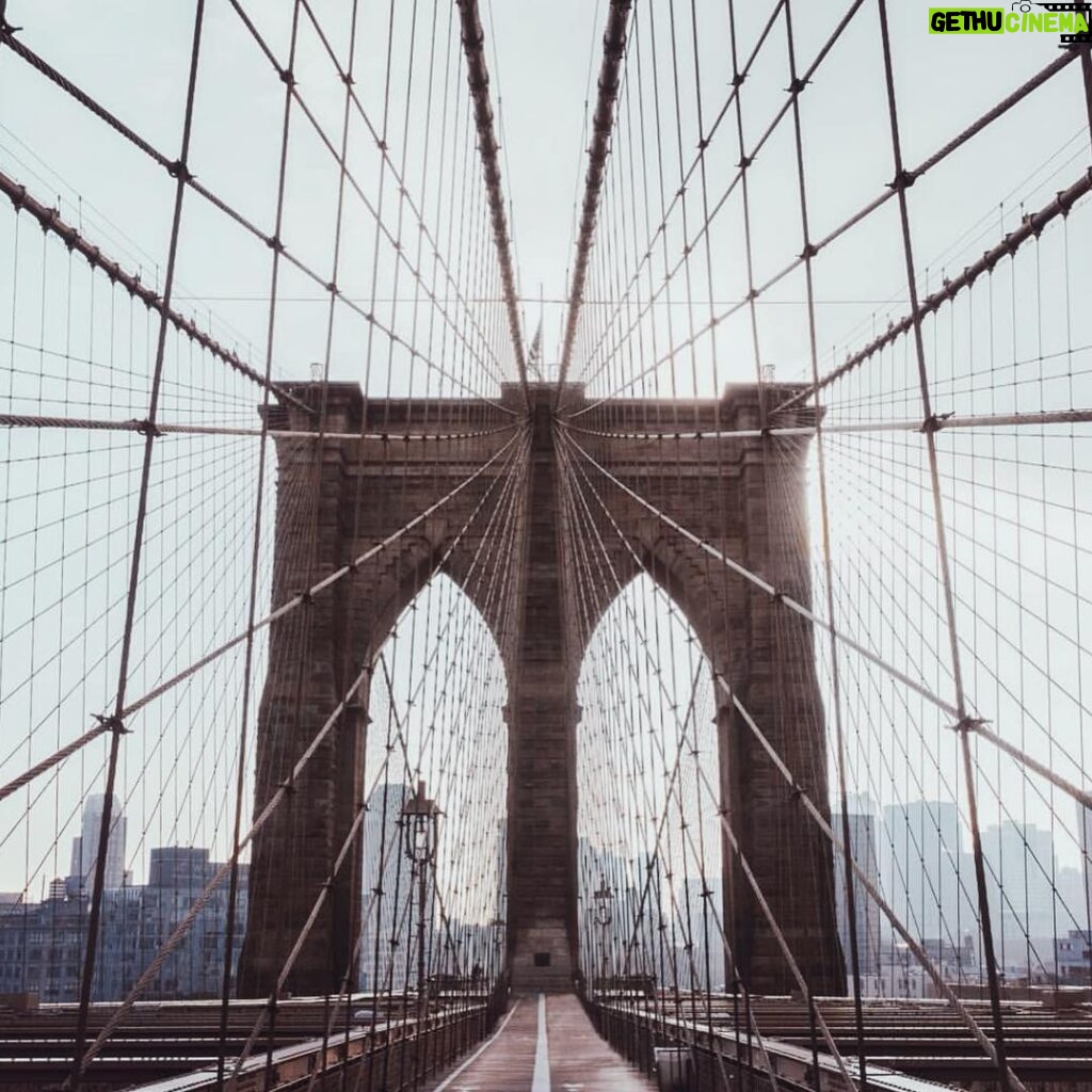 Sébastien Dubois Instagram - New York ou Los Angeles? 😃🇺🇸 #newyork