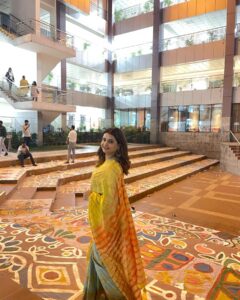 Sabnam Faria Instagram - বসন্ত 💛 #firstdayofspring #spring #springtime