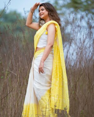 Sabnam Faria Instagram - Spring
.
.
.
.
.
.
.
.
.
#endlessfaces  #igpodium_portraits #shutterstock  #pixel_ig #pixelart  #yourvisiongallery #theportraitpr0jectject #clickports #photos_dailydose #portrait_ig #agameoftones #featurepalette  #portraitfestival  #theportraitbazaar #top_portraits #girly_portraits  #portraitsofficial #portraitvision #portraitgreatness #portraits_mf #globe_people #theportraitcentral 
#portrait_shots 
#bleachmyfilm #777luckyfish #portraitpage  #portraitmood #people_infinity #portraitphotography #artofvisuals