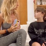 Sabrina Rojas Instagram - Si tus hijos tienen entre 13 y 17 años, abriles una cuenta en @mercadopago.arg. Van a poder transferir y recibir plata, pagar con QR y tener su primera tarjeta gratis.