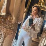 Sabrina Salerno Instagram - Alla ricerca della misura giusta…