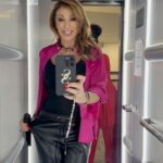Sabrina Salerno Instagram - Ogni sera , in ogni zénith… #complet !!! Grazie per la fedeltà , ogni sera una magia e un’energia diversa !!! @stars80latournee