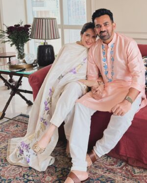 Sagarika Ghatge Instagram - Eid Mubarak from us to you all 

Outfit @akuteeindia