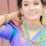 Sai Gayatri Instagram – 🧿💚
.
MUA,HD& Saree draping @honeylang_makeup_artist 
SHOTS @evidencemaker 
JEWELLERY @new_ideas_fashions 
BLOUSE @tanu_designer_studio 
.
#beingAnu #nnk #nofilter #onlymakeup 😛