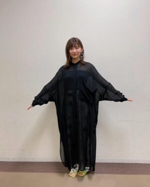Sairi Ito Instagram - 続き

❺ シャツワンピース
パンツ
@oltadesigns
サンダル
@quartierglam
イヤリング
@duedonne.jewelry 
リング
@shisui_water
@higashiyamapr

❻ ワンピース
ニットベスト
@onicaknits
パンプス
@yukoimanishi
リング
@ agu_accessories
@higashiyamapr

❼ トップス
セットアップ
@aeronstudio
イヤリング
@nojess_official
ブーツ
@yukoimanishi

❽ ブラウス
スカート
@near.nippon_official
イヤリング
@agete_official
リング

リング
@yuha.jewelry_works
@higashiyamapr

サンダル
@manacraftshoes

全部全部可愛過ぎ！
ありがとうございました❣️
