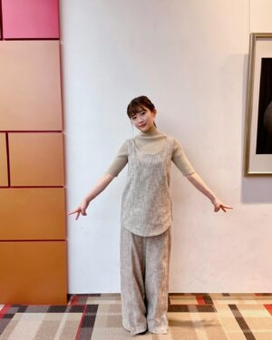 Sairi Ito Instagram - 続き

❺ シャツワンピース
パンツ
@oltadesigns
サンダル
@quartierglam
イヤリング
@duedonne.jewelry 
リング
@shisui_water
@higashiyamapr

❻ ワンピース
ニットベスト
@onicaknits
パンプス
@yukoimanishi
リング
@ agu_accessories
@higashiyamapr

❼ トップス
セットアップ
@aeronstudio
イヤリング
@nojess_official
ブーツ
@yukoimanishi

❽ ブラウス
スカート
@near.nippon_official
イヤリング
@agete_official
リング

リング
@yuha.jewelry_works
@higashiyamapr

サンダル
@manacraftshoes

全部全部可愛過ぎ！
ありがとうございました❣️
