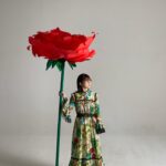 Sairi Ito Instagram - @voguegirljapan さんのGIRL OF THE MONTHに 参上させて頂きました！！！ 楽しかった〜💐 マネージャーさんが撮ってくださった オフショ、なるものです🤳