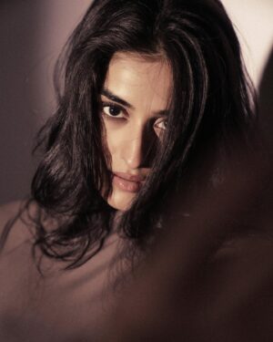 Sakshi Vaidya Instagram - raw & real 
.
.
.
.
shot by- @puchi.photography
